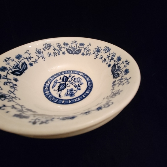 Vintage BLUE ONION Coupe SOUP/CEREAL BOWL, 6" w/Inner Blue Band. Set of 2. - Picture 5 of 5